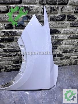 MG ZS Sol Ön Çamurluk 10292952 çıkma parça