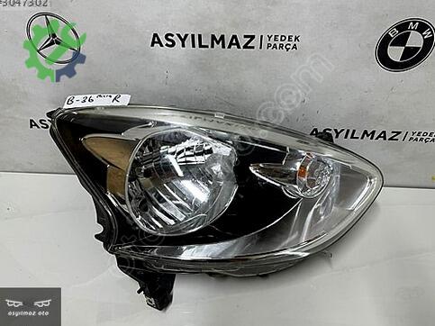 Nissan Micra Sağ Ön Far çıkma parça