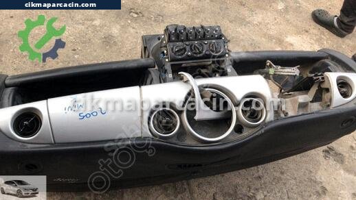 Mini Cooper Torpido çıkma parça