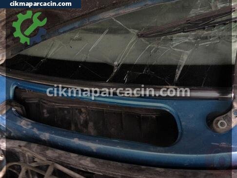 Mini Cooper Ön Cam Izgarası çıkma parça