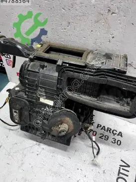 Nissan Juke Kalorifer Kutusu çıkma parça