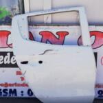 MITSBISHI L200 sağ arka kapı