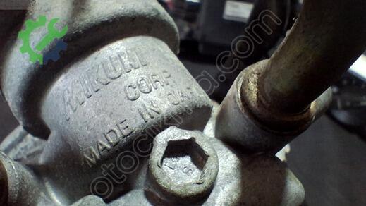 Mitsubishi Carisma Gaz Kelebeği çıkma parça
