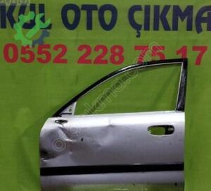 Mitsubishi Carisma 2001 Model Sol Ön Kapı Çıkma Parçası
