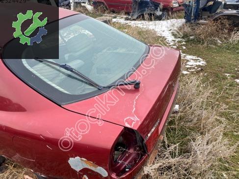 Mitsubishi Carisma Bagaj Kapağı çıkma parça