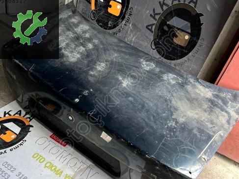 Mitsubishi Carisma Bagaj Kapağı çıkma parça