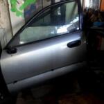 Mitsubishi karisma sol ön kapi