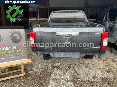 Mitsubishi L200 Bagaj Kapağı çıkma parça