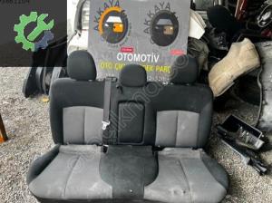 Mitsubishi L200 Arka Koltuk Alt Sırt Çıkma Orjinal