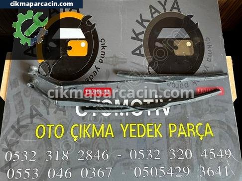 Mitsubishi L200 Silecek Kolu çıkma parça