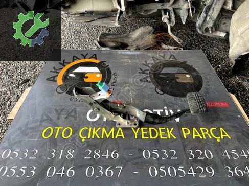 Mitsubishi L200 Pedal çıkma parça
