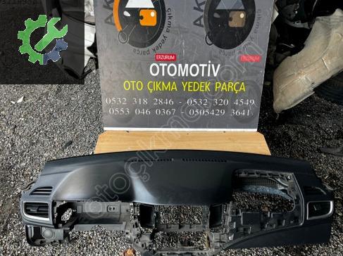 Mitsubishi L200 Torpido çıkma parça