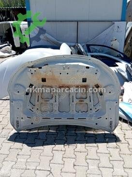 Mitsubishi L200 Kaput çıkma parça