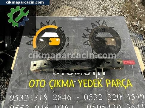 Mitsubishi L200 Travers çıkma parça