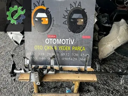Mitsubishi L200 Göğüs Demiri çıkma parça