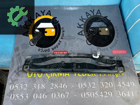 Mitsubishi L200 Ara Bölme Sacı 19-24 çıkma parça
