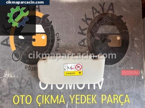Mitsubishi L200 Sağ Güneşlik çıkma parça