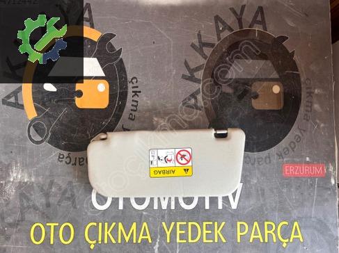 Mitsubishi L200 Sağ Güneşlik çıkma parça