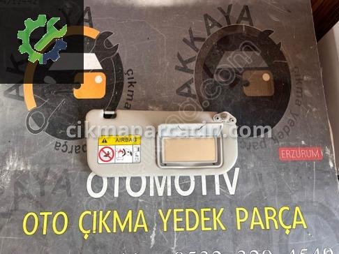 Mitsubishi L200 Sağ Güneşlik çıkma parça