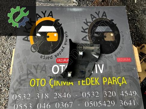 Mitsubishi L200 Bakalit 7217A212ZZ çıkma parça