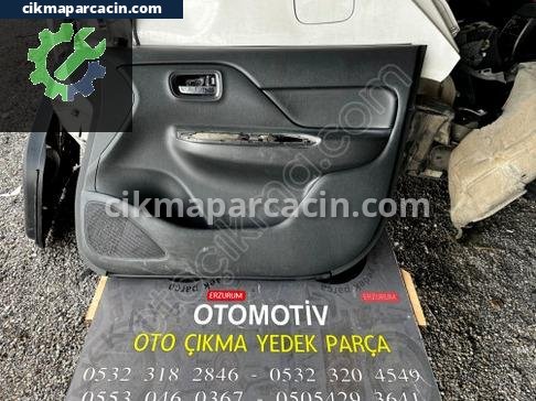 Mitsubishi L200 Kapı Döşemesi çıkma parça