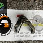 Mitsubishi L200 Sağ üst Salıncak Orjinal Çıkma
