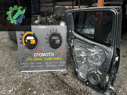 Mitsubishi L200 Sol Arka Kapı 16-24 çıkma parça