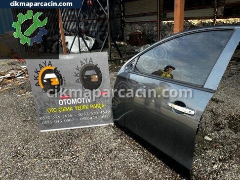 Mitsubishi L200 Sol Ön Kapı çıkma parça