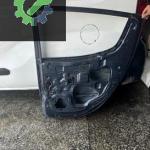 Mitsubişhi L300 sağ arka kapı