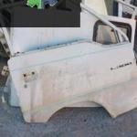 MİTSUBİSHİ L300 SAĞ ÖN KAPI