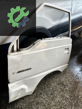 Mitsubishi L300 Sol Ön Kapı çıkma parça