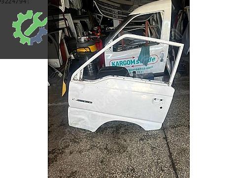 Mitsubishi L300 Sol Ön Kapı çıkma parça