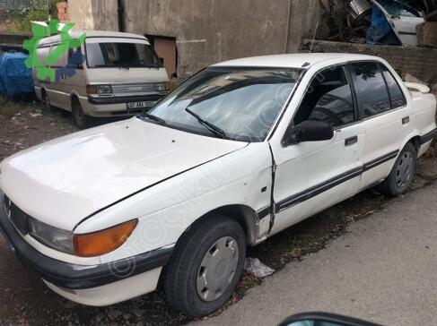 Mitsubishi Lancer Motor Tesisatı çıkma parça