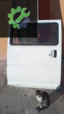 Mitsubishi L300 Sağ Sürgülü Kapı çıkma parça