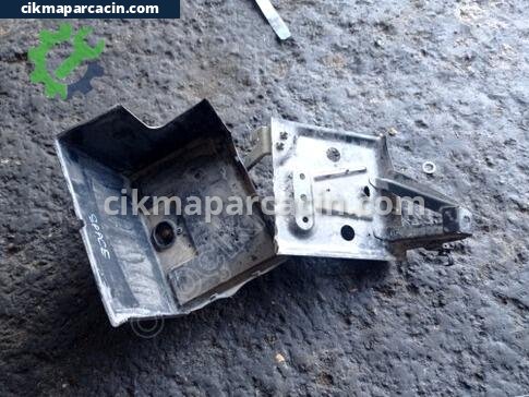 Mitsubishi Space Star Akü Kapağı çıkma parça