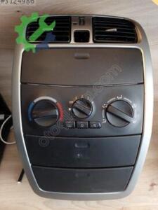 Mitsubishi Space Star 1998-2006 Klima Çıkma