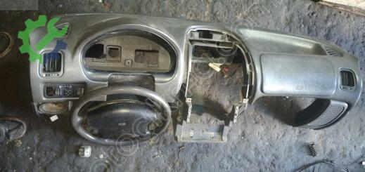 Mitsubishi Carisma Direksiyon Simidi çıkma parça