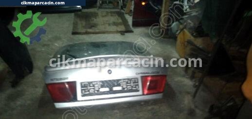 Mitsubishi Carisma Bagaj Kapağı çıkma parça