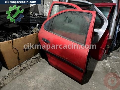 Ford Mondeo Sağ Arka Kapı çıkma parça