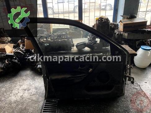 Ford Mondeo Sol Ön Kapı çıkma parça