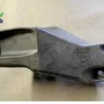 MOTOR BAĞLANTI KONSOL BRAKETİ SOL PASSAT 8D0199305