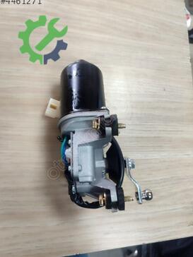 Mitsubishi L200 Ön Silecek Motoru MR109449 çıkma parça