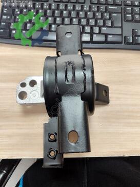 Hyundai Accent Motor Takozu 21830-1E100 çıkma parça