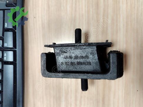 Kia Besta Motor Takozu S093-39-040 çıkma parça