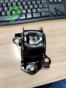 MOTOR TAKOZU CIVIC 96-01 ÜST / CRV 97-01 SAĞ