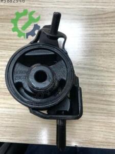 MOTOR TAKOZU CORONA 88-92/ COROLLA 88-92  SAĞ ÜST