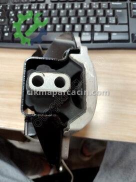 Hyundai i20 Motor Takozu 21830-C7400 çıkma parça