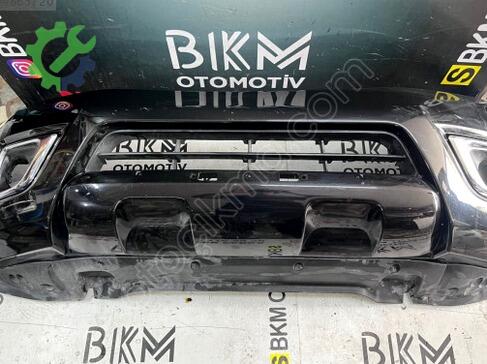 Nissan Navara Ön Tampon çıkma parça