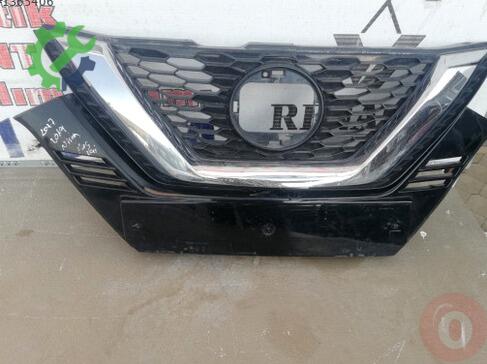 Nissan Qashqai Ön Panjur çıkma parça