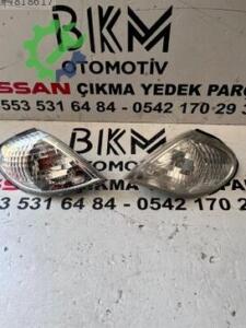 Nissan Almera 2000 – 2002 Sağ Sol Sinyal Çıkma
